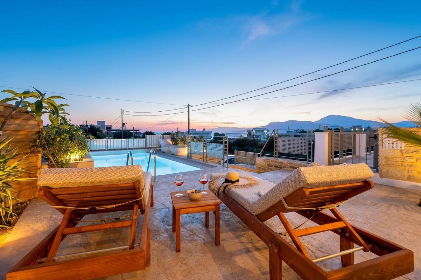 Ammokrinos Luxury Homes,150M From The Beach Kalamaki  Exteriör bild