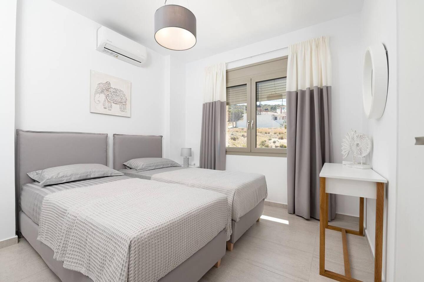 Ammokrinos Luxury Homes,150M From The Beach Kalamaki  Exteriör bild