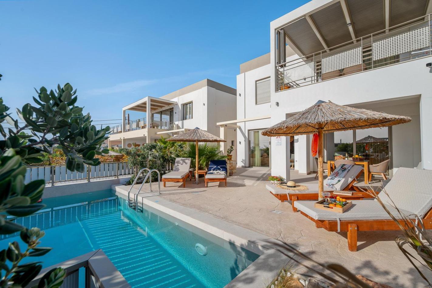 Ammokrinos Luxury Homes,150M From The Beach Kalamaki  Exteriör bild