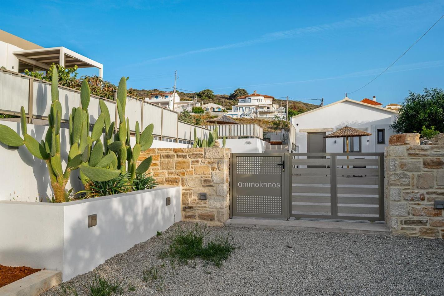 Ammokrinos Luxury Homes,150M From The Beach Kalamaki  Exteriör bild