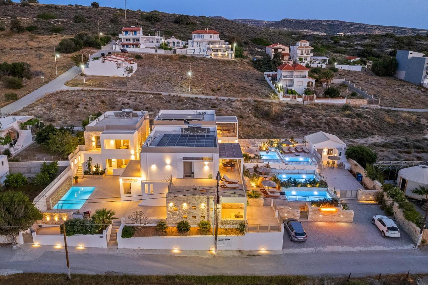 Ammokrinos Luxury Homes,150M From The Beach Kalamaki  Exteriör bild